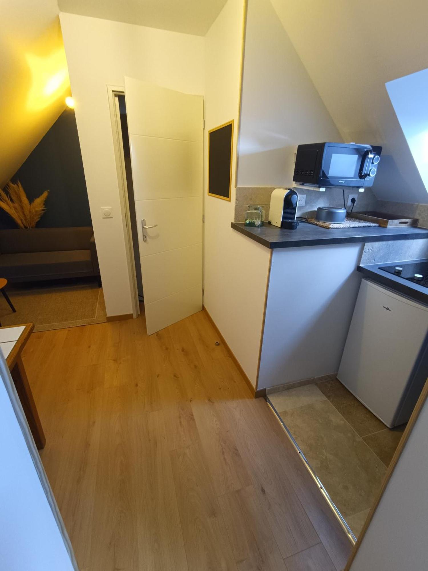 Au Cosy Apartment Autheuil-Authouillet Ngoại thất bức ảnh